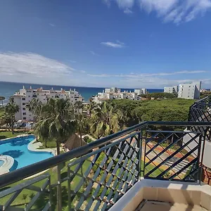 Frontline Penthouse In Mi Capricho Apartment